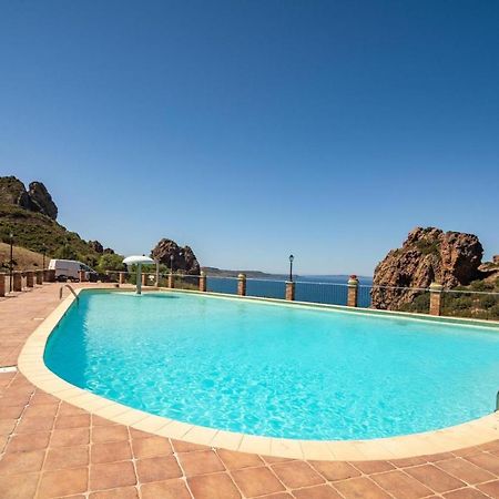 فيلا L'Estasi Tanca Piras A Bordo Piscina Con Vista Mare Nebida المظهر الخارجي الصورة