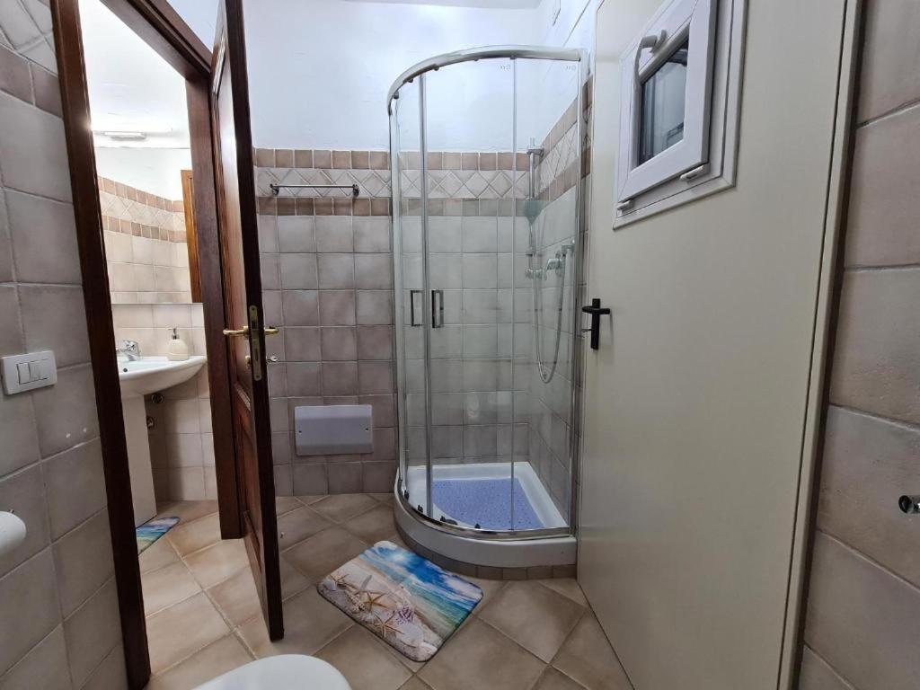 فيلا L'Estasi Tanca Piras A Bordo Piscina Con Vista Mare Nebida المظهر الخارجي الصورة