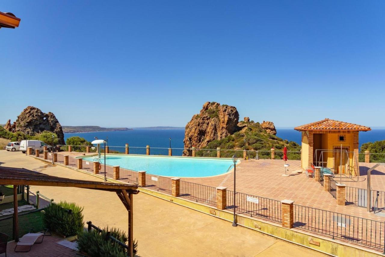 فيلا L'Estasi Tanca Piras A Bordo Piscina Con Vista Mare Nebida المظهر الخارجي الصورة