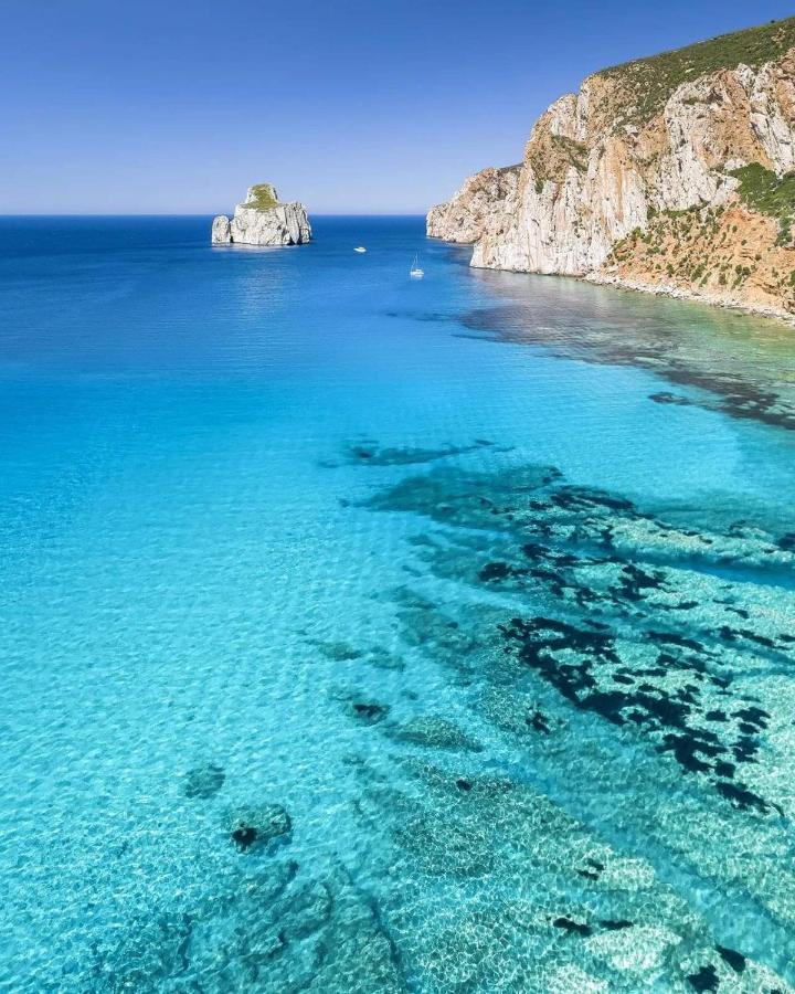 فيلا L'Estasi Tanca Piras A Bordo Piscina Con Vista Mare Nebida المظهر الخارجي الصورة